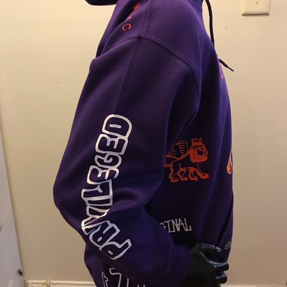 Crooner Hoodie - Picture 2 of 6